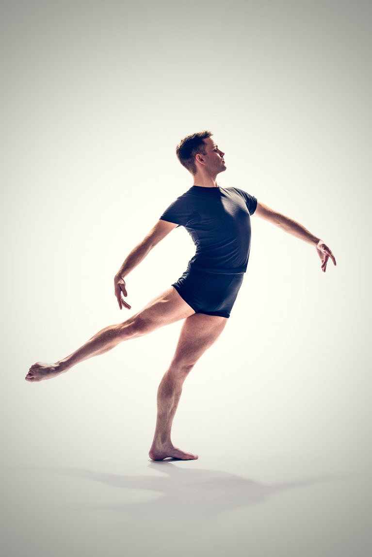 Joshua Ecob – Male Ballet