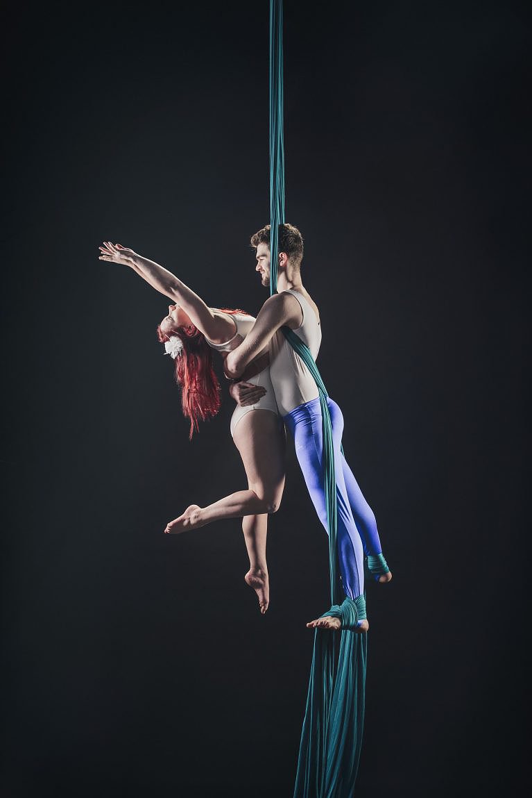 Aerial Silks Photoshoot Performers